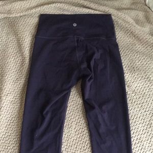 Purple 7/8 lulu lemon yoga pants